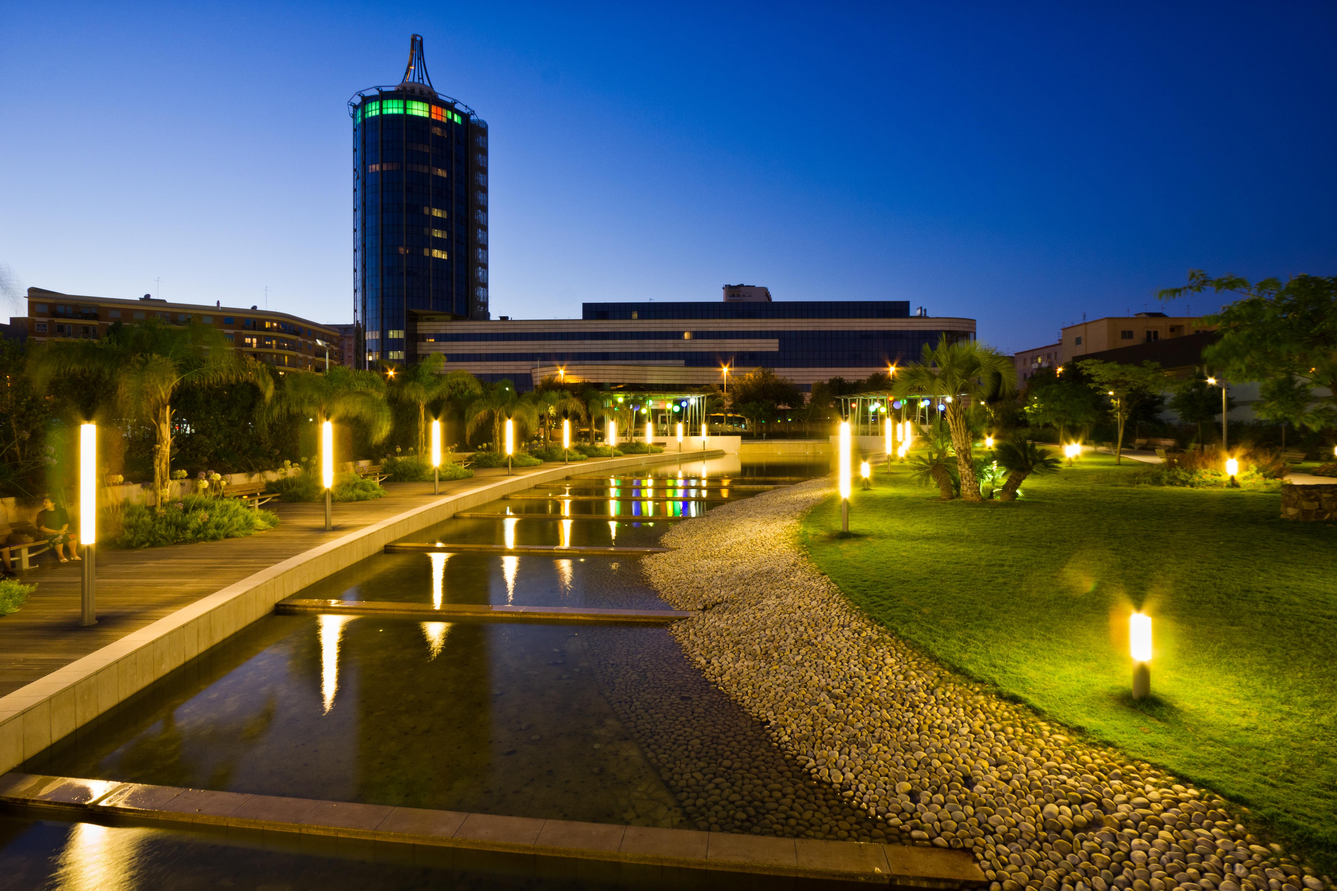 Una Hotels T Hotel Cagliari Ngoại thất bức ảnh