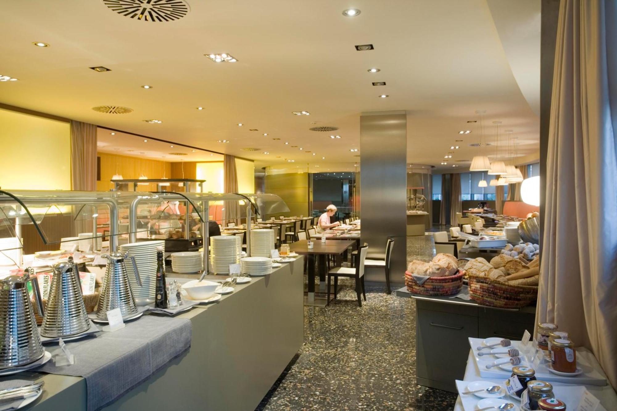 Una Hotels T Hotel Cagliari Ngoại thất bức ảnh