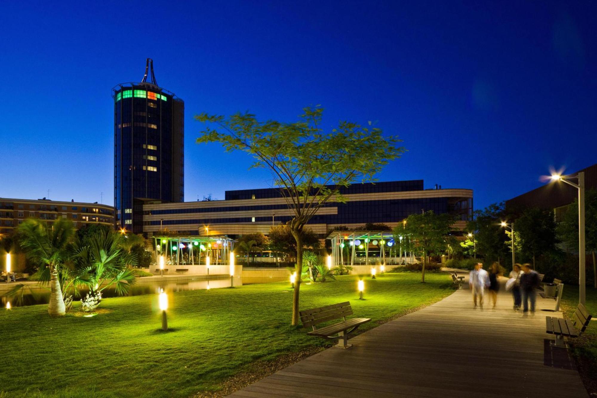 Una Hotels T Hotel Cagliari Ngoại thất bức ảnh