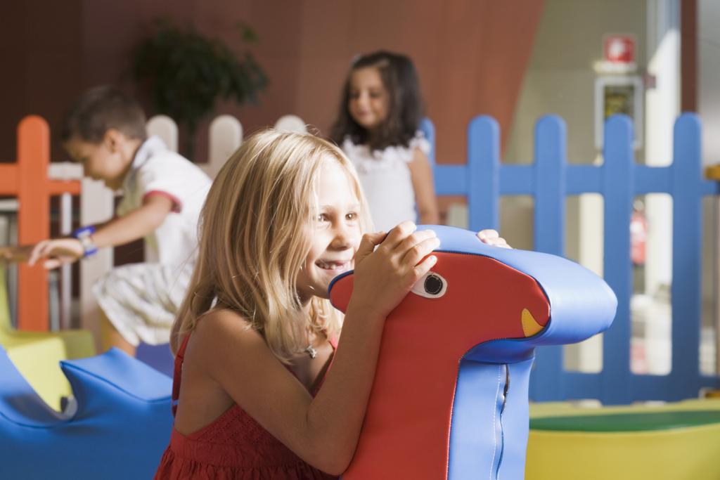 Una Hotels T Hotel Cagliari Ngoại thất bức ảnh