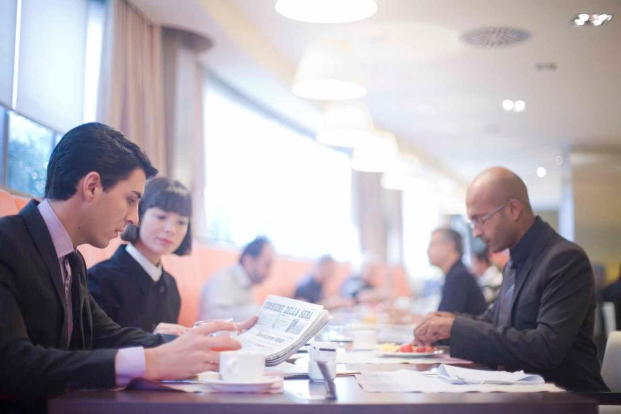 Una Hotels T Hotel Cagliari Ngoại thất bức ảnh