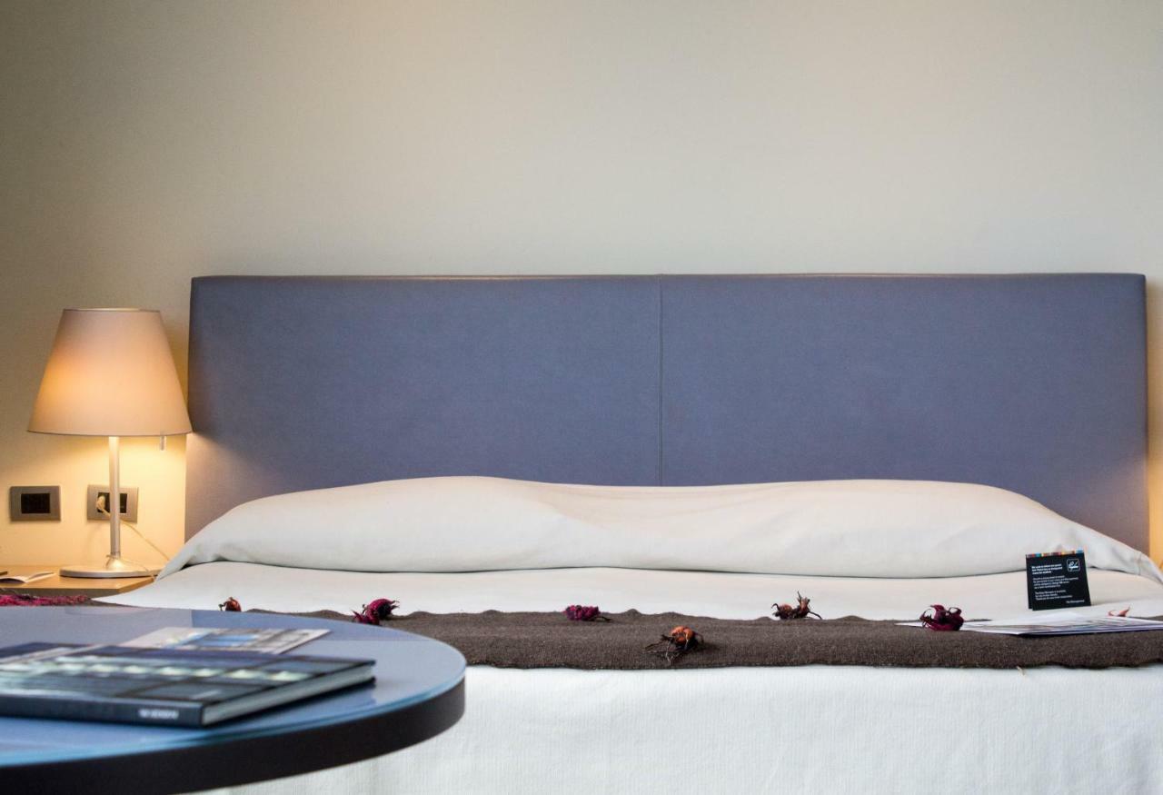 Una Hotels T Hotel Cagliari Ngoại thất bức ảnh